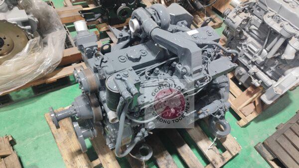 Дизельный двигатель Komatsu S6D95L-1